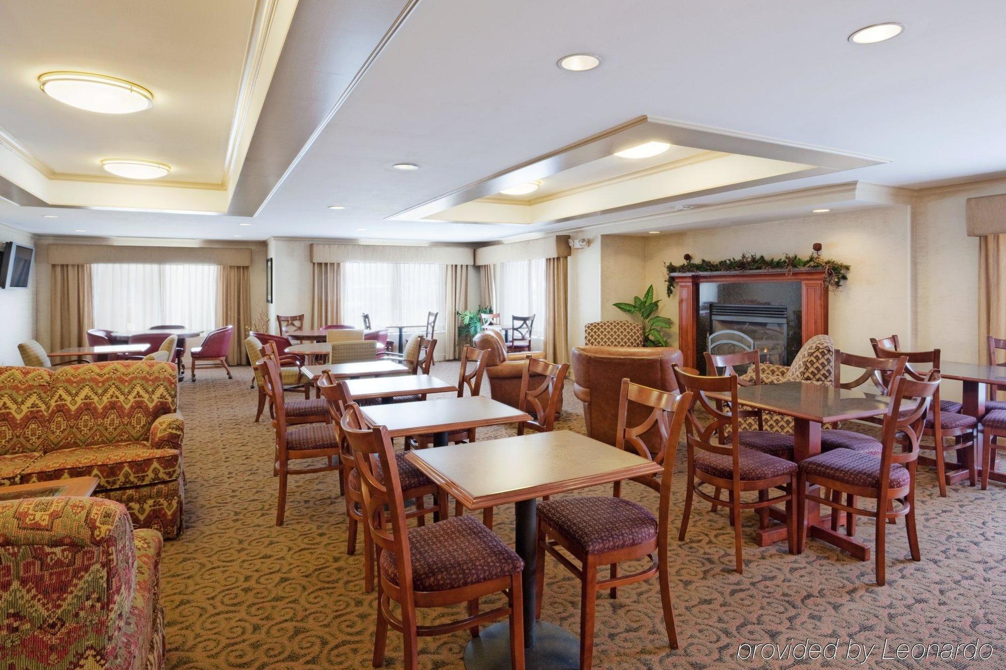 Holiday Inn Express Hotel & Suites Auburn, An Ihg Hotel Restaurant photo